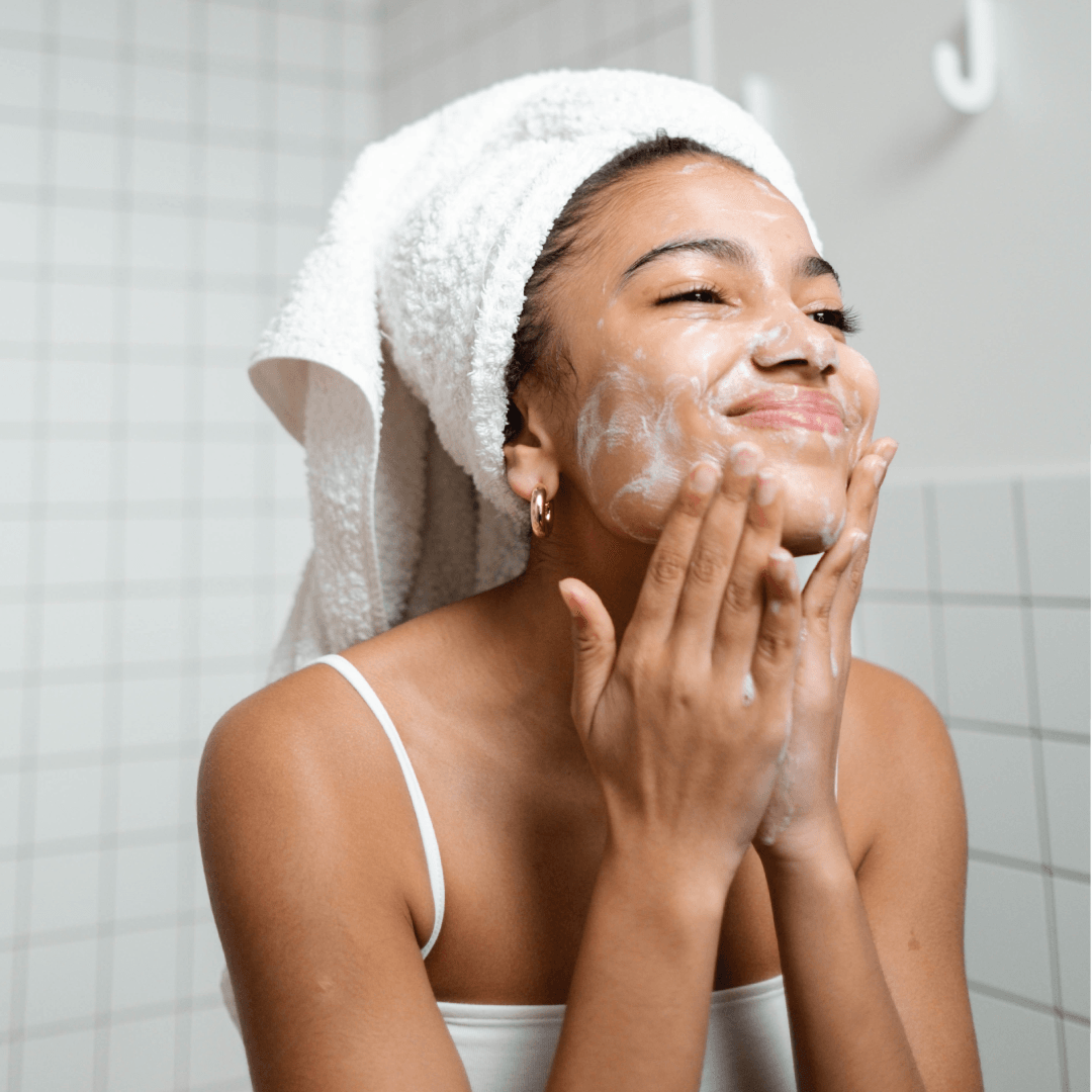 The Perfect Face Wash For the Summers